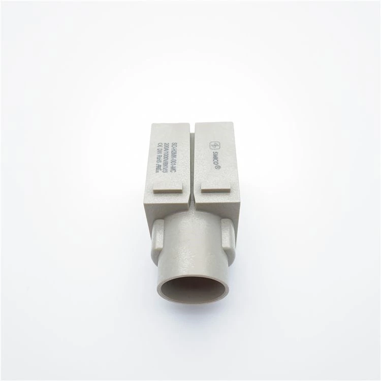 connecteur d'alimentation rectangulaire robuste