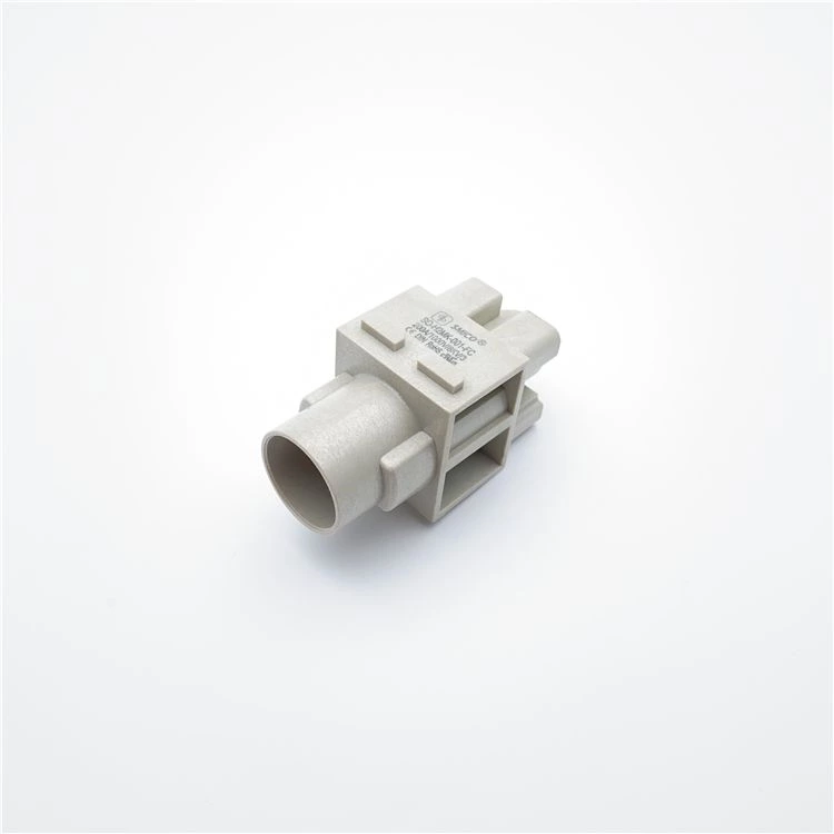 Connecteur robuste 09140013101