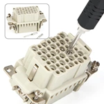 outil de retrait pour connecteur robuste