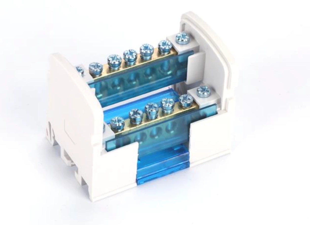 Bornier de distribution de jeu de barres UK207