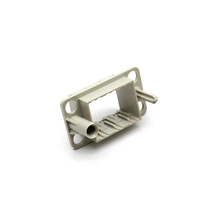 Cadres d'accueil en plastique pour connecteurs robustes HF10B.P-UA pour 3 modules 09140101701
