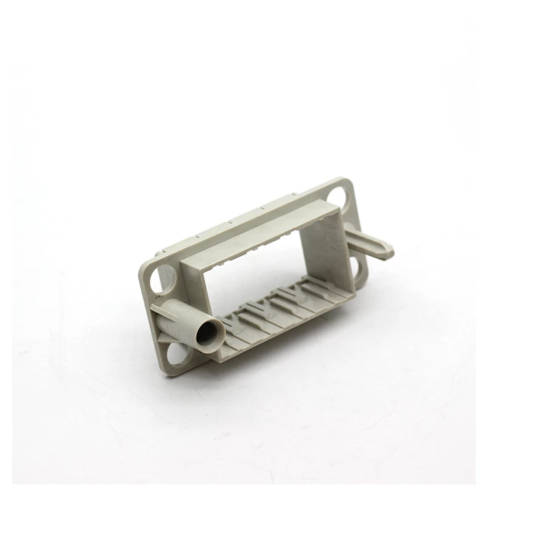 Cadres d'accueil en plastique pour connecteurs robustes HF16B.P-UA pour 4 modules 09140161701