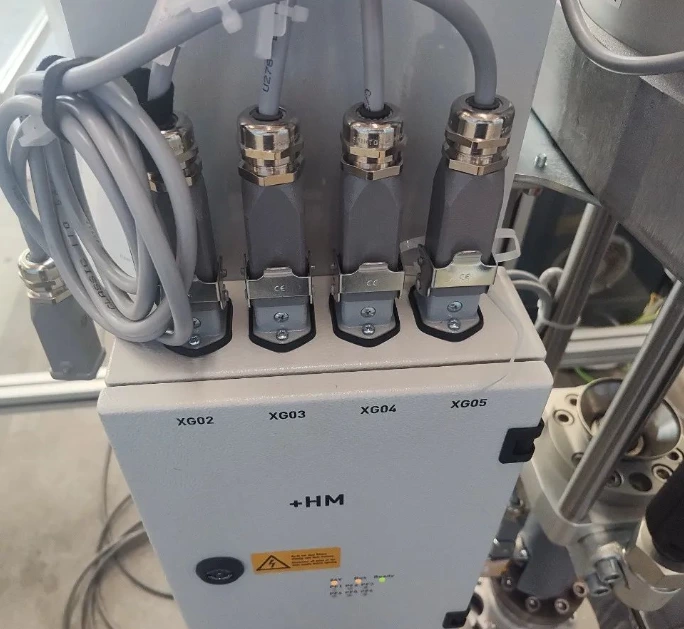 Connecteurs robustes : l'interface universelle pour les équipements industriels